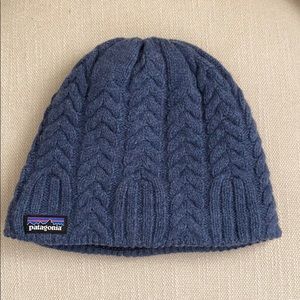 Patagonia W’s cable beanie NWOT